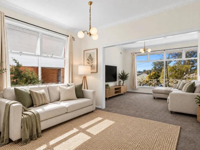 house 4 Smith Avenue, Allambie Heights