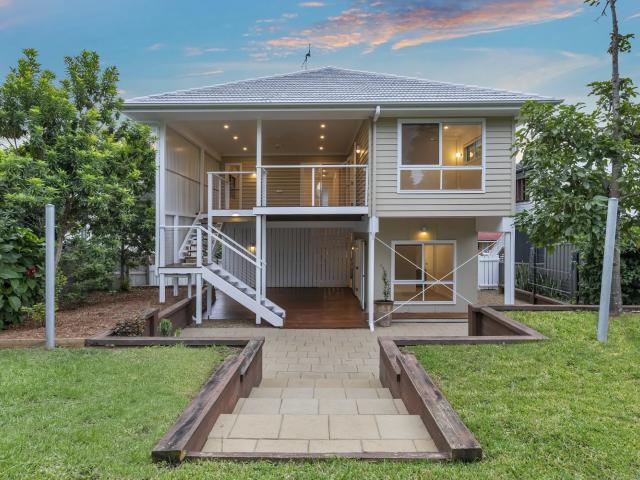 house 51 Colwel Street, Oxley