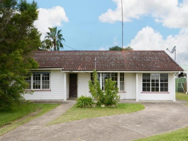 house 552 The Esplanade, Warners Bay