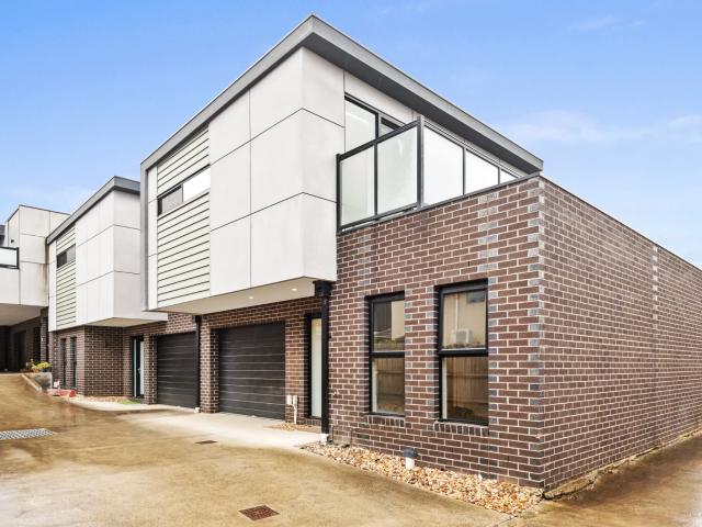 house 5/539 Gilbert Road, Preston