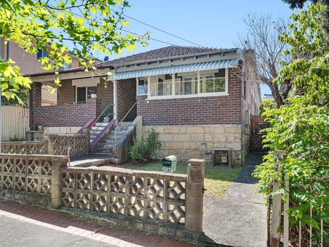 house 583 Willoughby Road, Willoughby