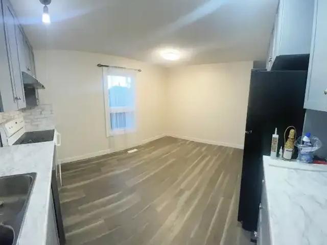 House 5 Bedroom For Rent Calgary AB 2500 ES105309530