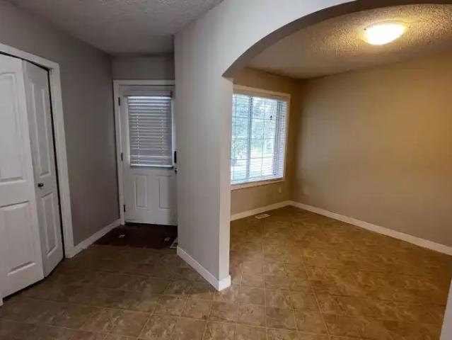 House 5 Bedroom For Rent Calgary AB 2800 ES105467276