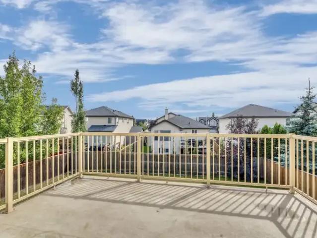 House 5 Bedroom For Rent Chestermere AB 3595 ES105654001