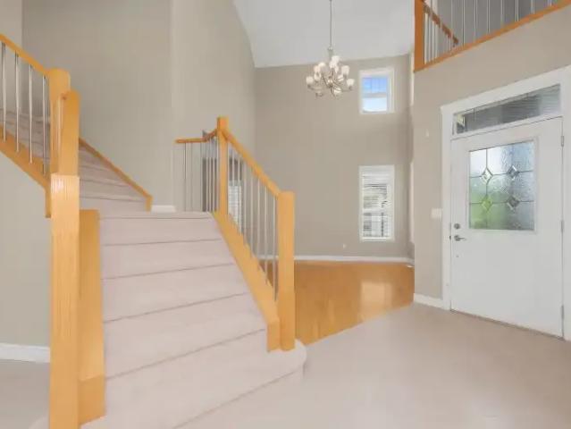 House 5 Bedroom For Rent Airdrie AB 3500 ES105973455