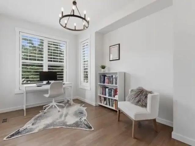 House 5 Bedroom For Rent Airdrie AB 3790 ES105410821