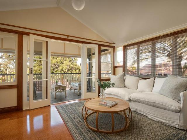 House 5 Bedroom For Rent Ashgrove QLD 3000000 ELS105272405