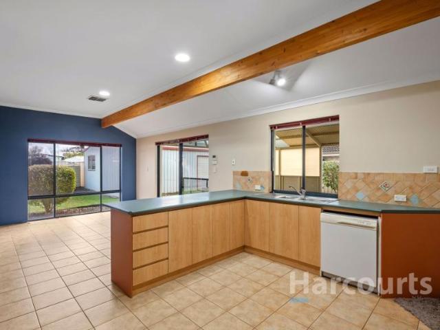 House 5 Bedroom For Rent Broadwater WA ES106009407
