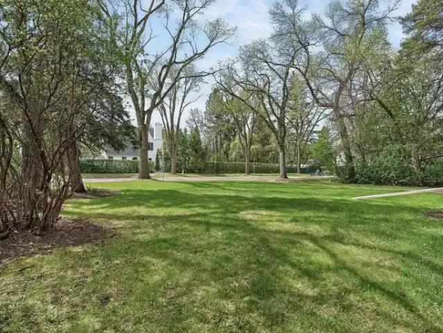 House 5 Bedroom For Rent Edmonton AB 6500 ES104362543