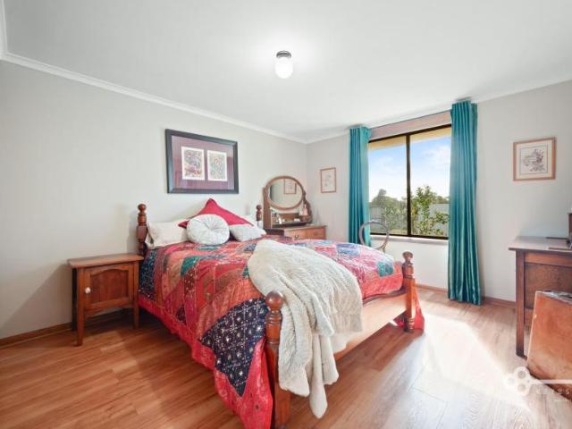 House 5 Bedroom For Rent Kalangadoo SA 549000 ELS105036942