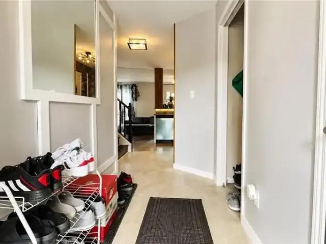 House 5 Bedroom For Rent Kitchener ON 2895 ES105334182