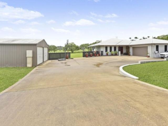 House 5 Bedroom For Rent HABANA QLD 1385000 ES105036967