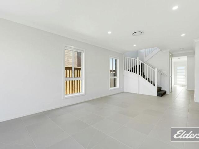 House 5 Bedroom For Rent Oakville NSW 950 ES105943180