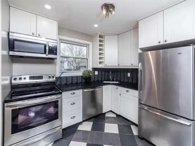 House 5 Bedroom For Rent London ON 2795 ES104142615