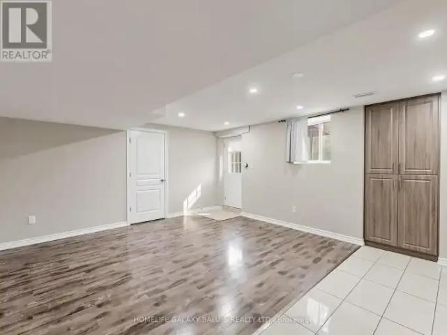 House 5 Bedroom For Rent Milton ON 1600 ES102658617