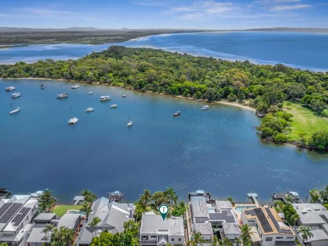 House 5 Bedroom For Rent Noosa Heads QLD ES101583336