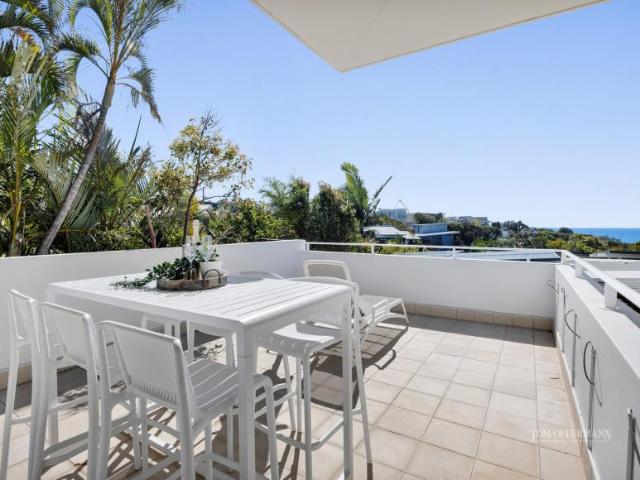 House 5 Bedroom For Rent Sunrise Beach QLD ES105470639