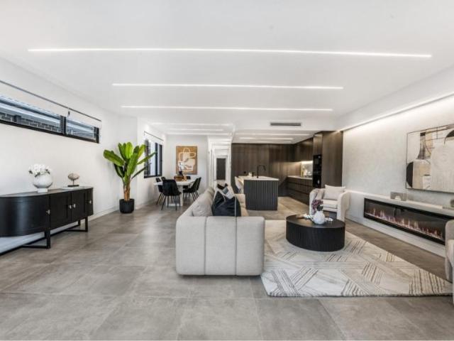 House 5 Bedroom For Rent Woodpark NSW 1300 ES105470674