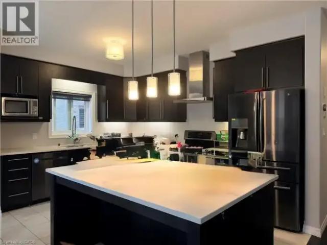 House 5 Bedroom For Rent Waterloo ON 3800 ES105565536