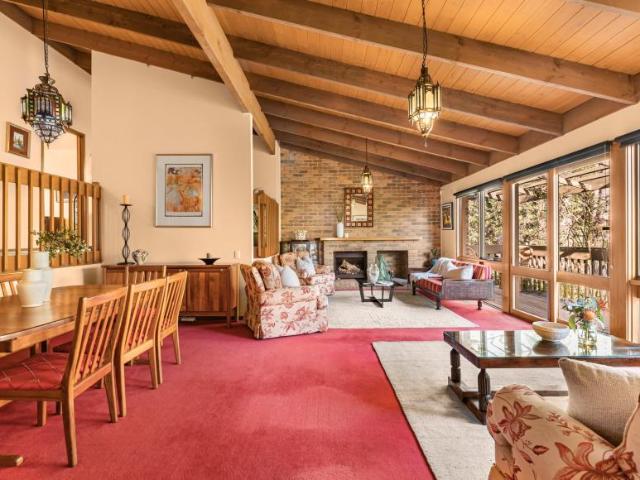 House 5 Bedroom For Rent Warrandyte VIC ES105825800