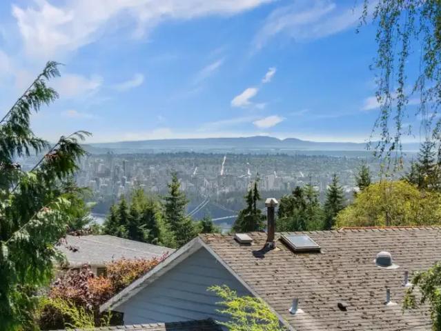 House 5 Bedroom For Rent West Vancouver BC 20000 ES102846359