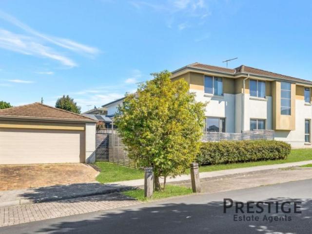House 5 Bedroom For Rent West Hoxton NSW 940 ES105284564