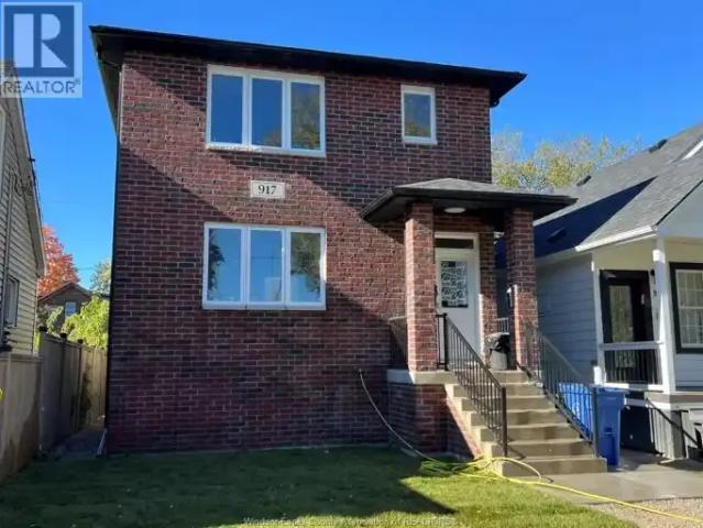 House 5 Bedroom For Rent Windsor ON 995 ES104471057