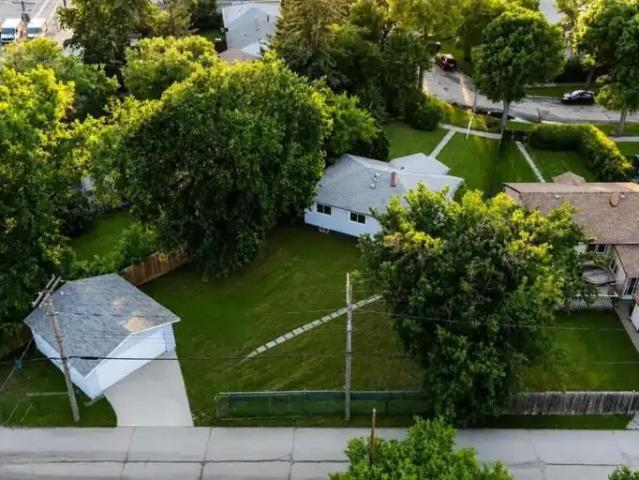 House 5 Bedroom For Rent Winnipeg MB 2150 ES104957067