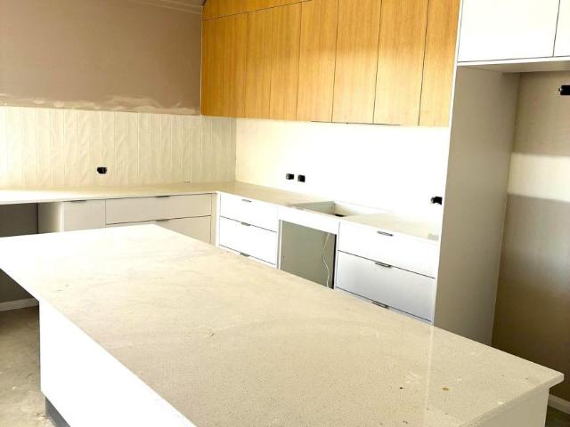 House 5 Bedroom For Rent Taranganba QLD 950000 ES106076410