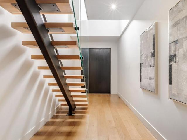 House 5 Bedroom For Rent Templestowe Lower VIC ES105819502