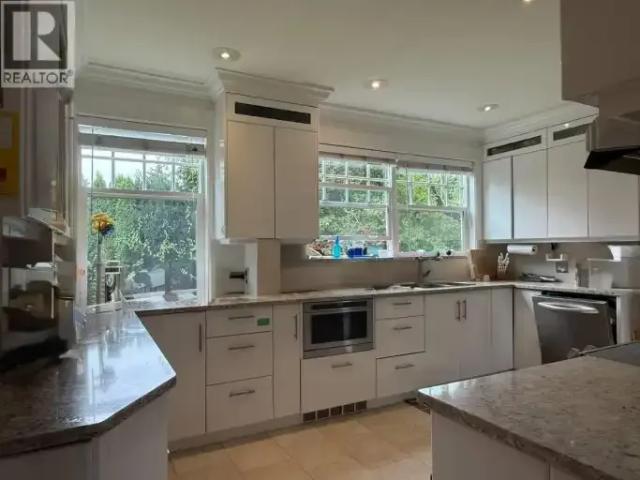 House 5 Bedroom For Rent Vancouver BC 9800 ES105467412