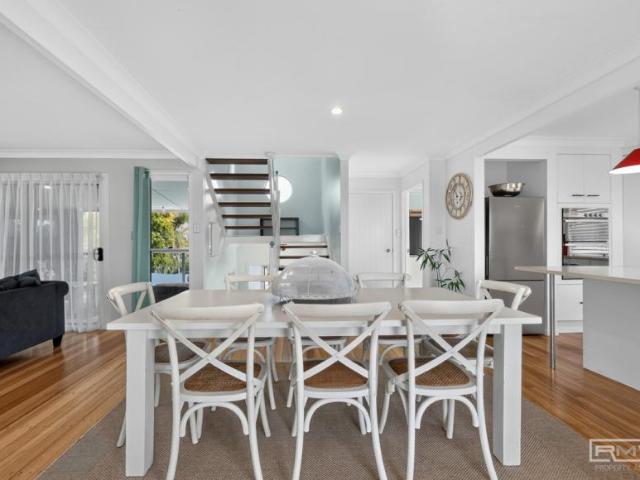 House 5 Bedroom For Rent Yeppoon QLD ES103414773