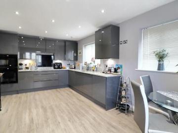 House 5 Bedroom For Sale Alveston South Gloucestershire 515000 ES100614750