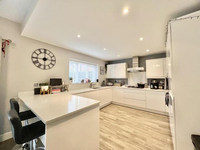 House 5 Bedroom For Sale Lancs Blackpool 577000 ES101678477