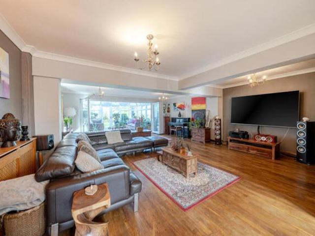 House 5 Bedroom For Sale Markyate Hertfordshire 1295000 ES101676488