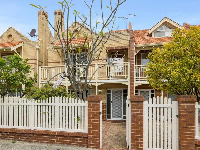 house 6/22 Geddes Street, Victoria Park