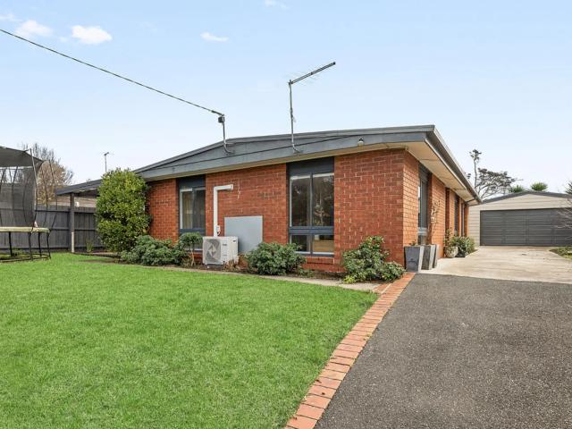 house 62 Caxton Street, Blairgowrie