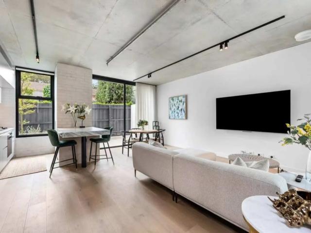 house 6/58 Carlisle Street, St Kilda