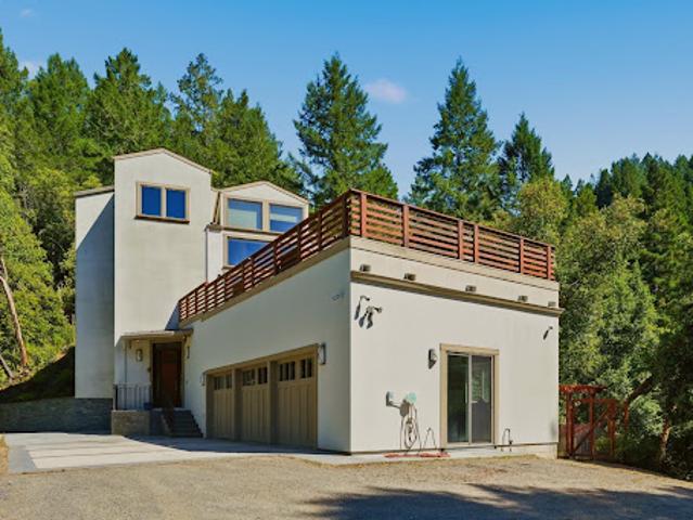 House with terrace