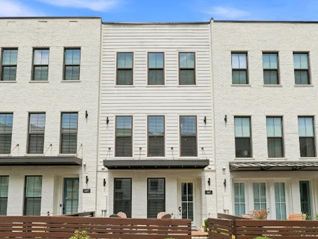 House with terrace