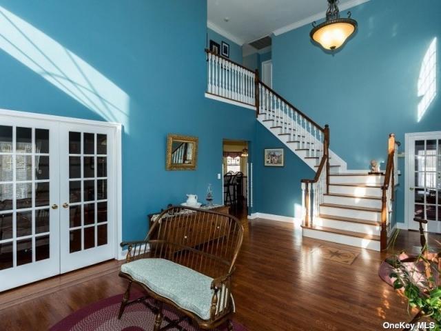 house 6 bedroom, Centerport NY 11721 DLS72692387