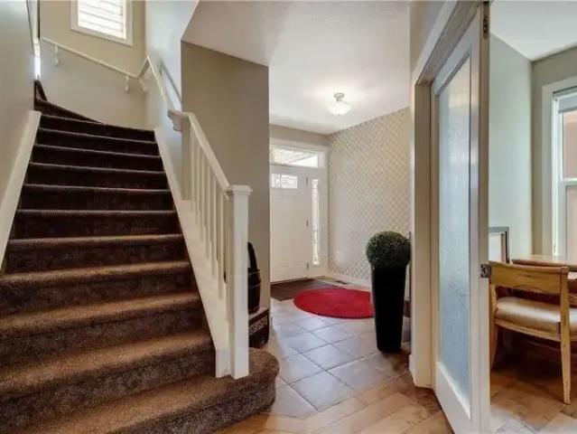 House 6 Bedroom For Rent Calgary AB 5100 ES103695367