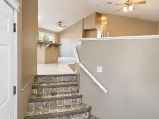 House 6 Bedroom For Rent Edmonton AB 3300 ES106118103