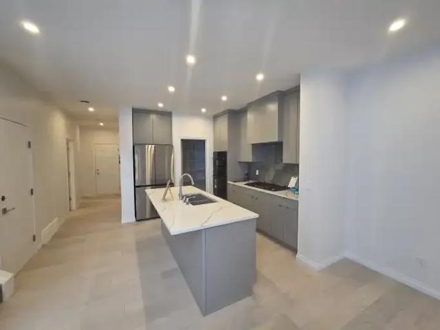 House 6 Bedroom For Rent Edmonton AB 3700 ES104910316