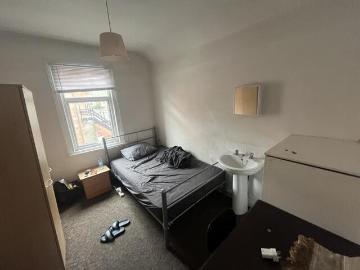 House 6 Bedroom For Sale Leicester Leicestershire 200000 ES101996063
