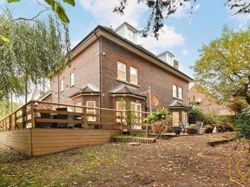 House 6 Bedroom For Sale Woodford Greater London 1450000 ES101025658