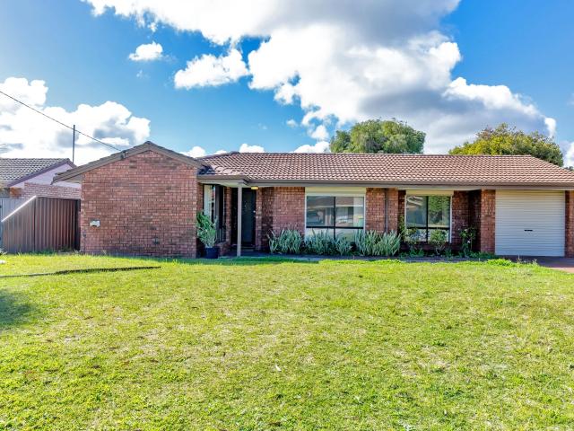 house 6 Dargin Way, Rockingham