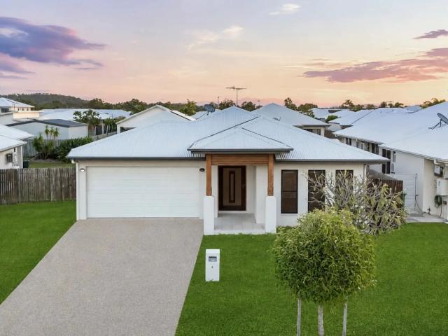 house 6 Saba Street, Burdell