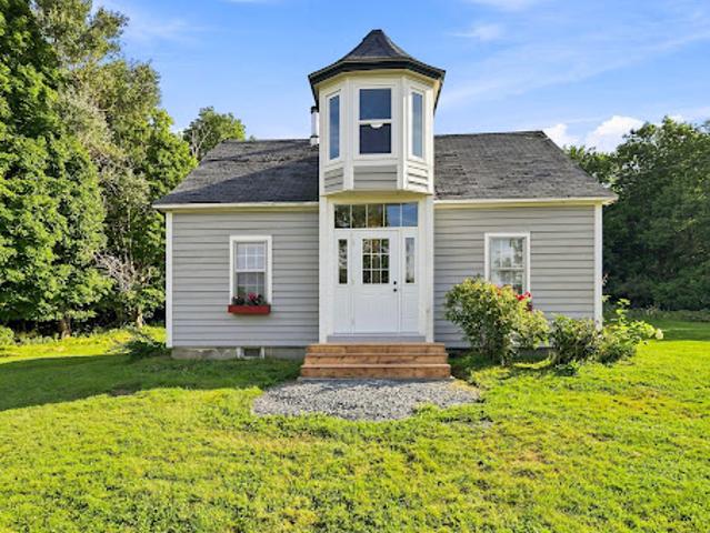 House with garden
