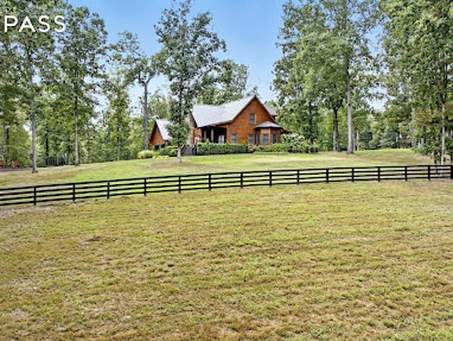 House with garden and terrace